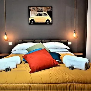 Appartement Tribvni Plebis, Rome